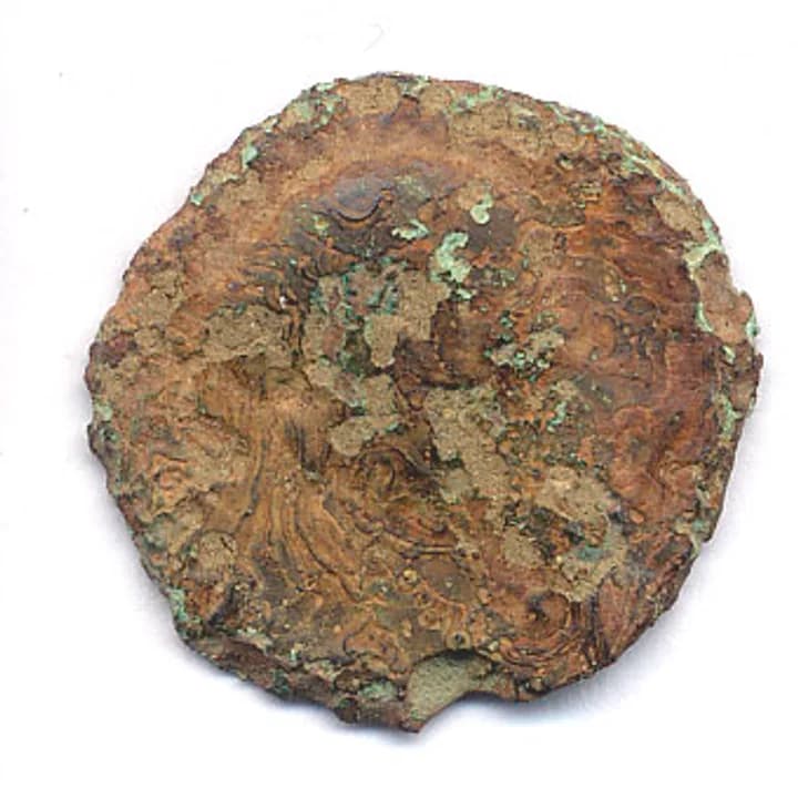 Heavily worn Roman coin with no reliable portrait visible